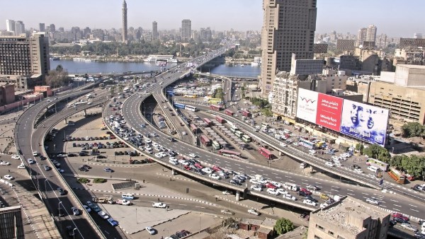 غلق جزئي بالتناوب لـ كوبري 6 أكتوبر لأعمال الصيانة