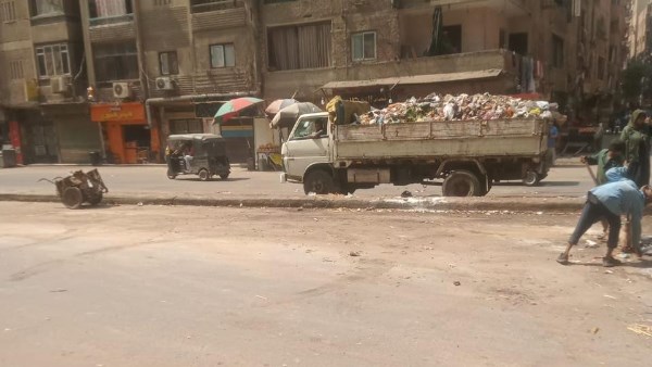 استجابة لشكاوى المواطنين.. حملات مكبرة لإزالة الإشغالات ببولاق الدكرور