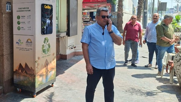 سكرتير عام مساعد محافظة الجيزة: متعهدو القمامة جزء أساسي من منظومة ماكينات جمع البلاستيك