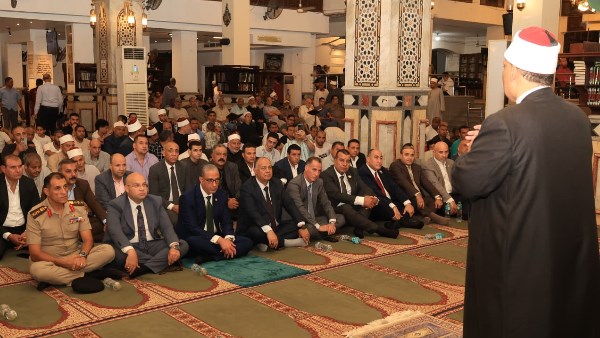 الأنصاري يشهد احتفالية مديرية أوقاف الجيزة بذكرى المولد النبوي الشريف بمسجد المحروسة
