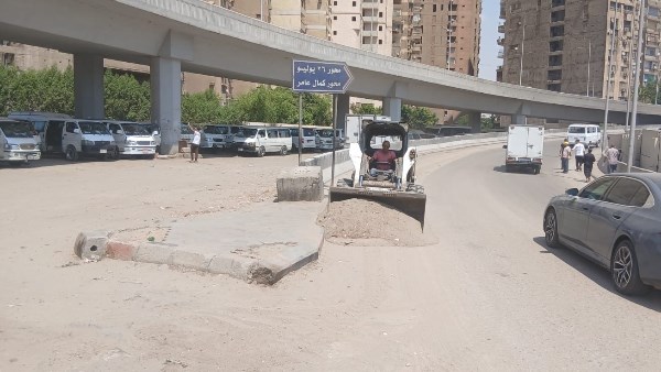 رفع كفاءة أعمال النظافة وتحسين مستوى الخدمات في طرق الجيزة