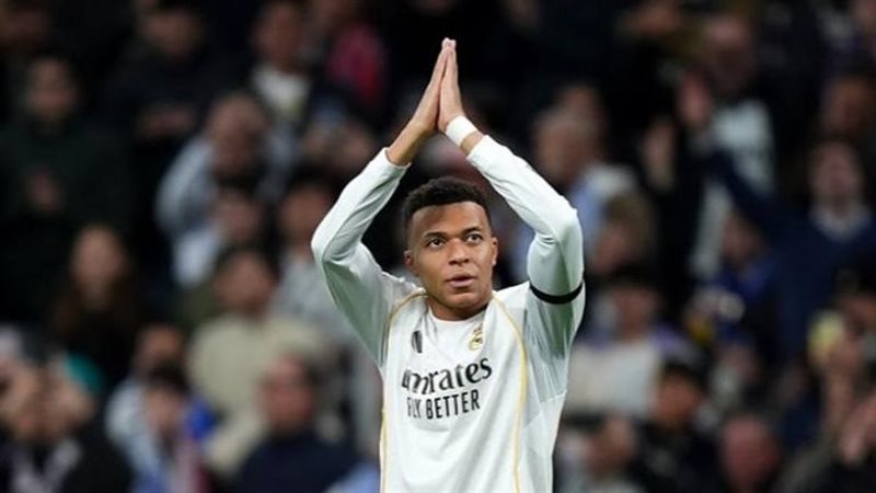 مبابي يقود هجوم ريال مدريد أمام إسبانيول في الدوري الإسباني