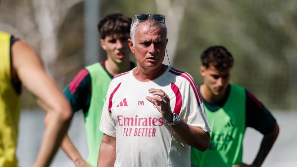 لا طعام بلا تعليمات ولا تأخير بلا عقوبة .. كواليس نظام مورينيو الجديد في ريال مدريد