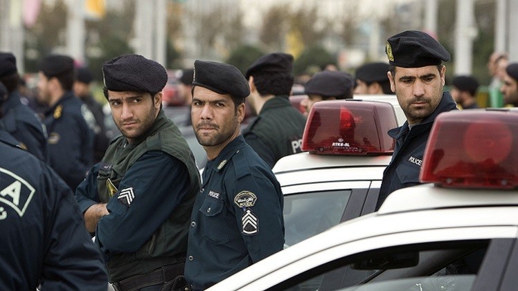 اشتباك دامٍ في إيران.. مقتل مسلحين واعتقال 4 آخرين في عملية أمنية شرقي البلاد