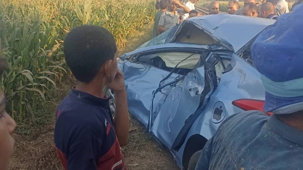 إصابة عروس في حادث تصادم قطار بسيارة ملاكي على مزلقان سنجرج بالمنوفية