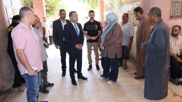 محافظ المنوفية يفاجئ مستشفى الصحة النفسية ويعنف رئيس مدينة شبين الكوم