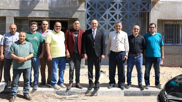 رئيس جامعة السادات يتابع الاستعدادات النهائية لتشغيل المبنى الفندقي بالزهور