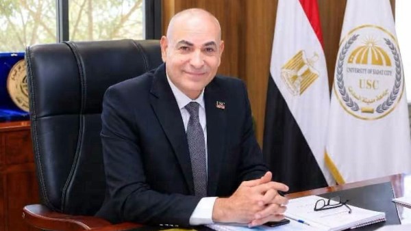 رئيس جامعة مدينة السادات يعلن بدء الدراسة في برنامجَي «ماجستير الميكروبيولوجيا والمناعة» و«دكتوراه الكيمياء التحليلية الصيدلية»