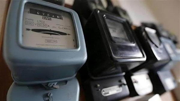 حتى لو الشقة مقفولة .. الكهرباء تقر 30 جنبهًا زيادة في رسوم خدمة العملاء