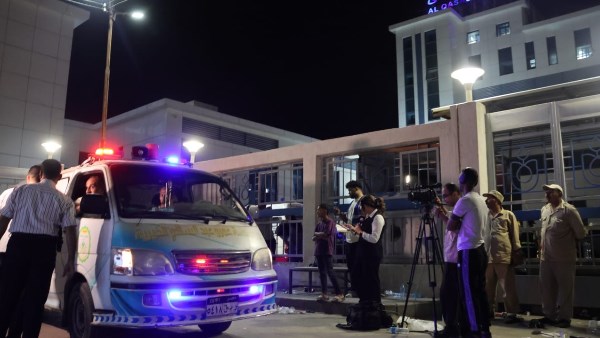 محافظا الإسماعيلية والشرقية يتابعان ميدانيًا تسليم جثامين ضحايا حادث طريق الدواويس لذويهم