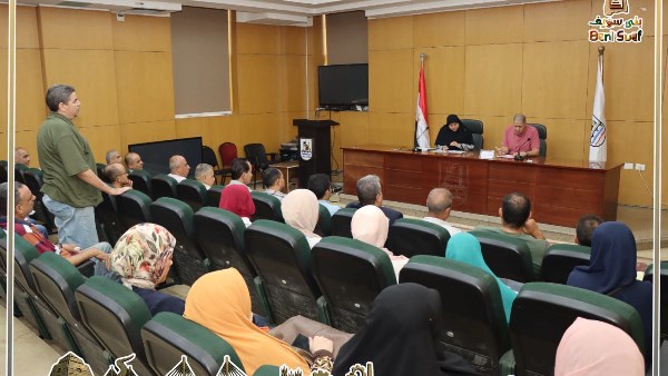 متابعة موقف الاستجابة للشكاوى الواردة للمنظومة الحكومية ببني سويف