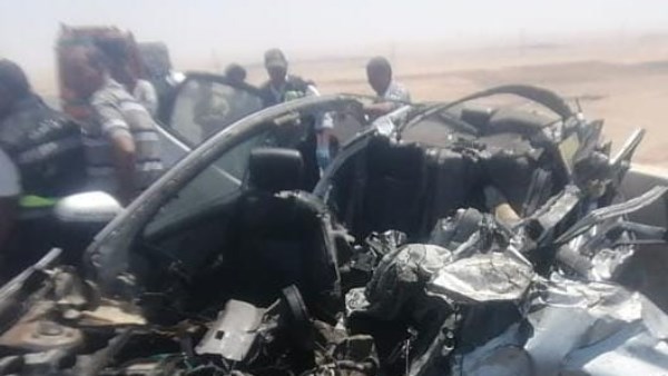 تصادم بين سيارتين ملاكي أعلى كوبري أكتوبر باتجاه العباسية.. وإصابة 5 أشخاص