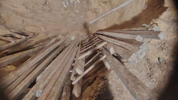 مصرع عامل إثر انهيار الرمال عليه خلال حفر خزان صرف صحي في المنيا