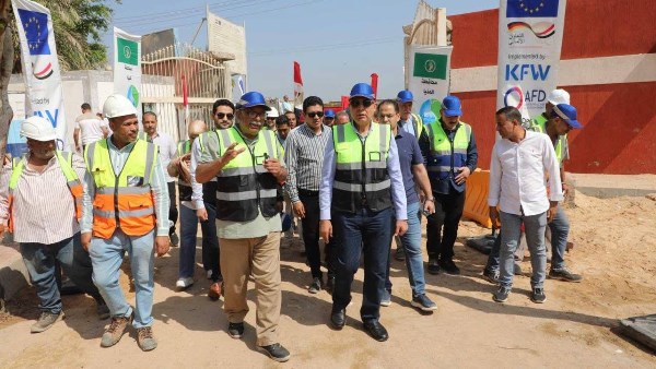 محافظ المنيا يتابع مشروع إحلال وتجديد محطة رفع الصرف الصحي 1 بأبوقرقاص