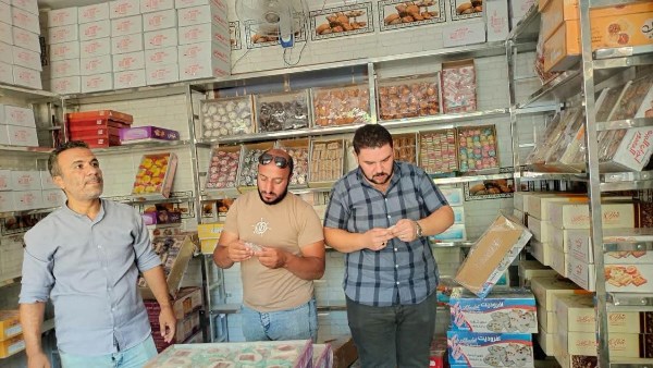 التحفظ على مواد كيميائية محظور استخدامها في الصناعات الغذائية بالمنيا