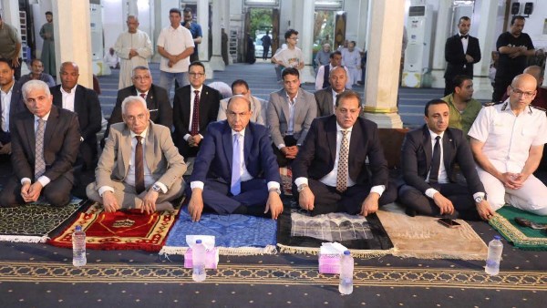 محافظ المنيا يشهد احتفالية الأوقاف بذكرى المولد النبوي الشريف بمسجد صلاح الدين