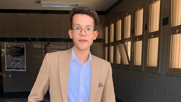 حلم العمر تحول لـ مأتم | حادث مروري يخطف طبيب الأسنان الشاب قبل افتتاح عيادته بملوي بالمنيا .. صور