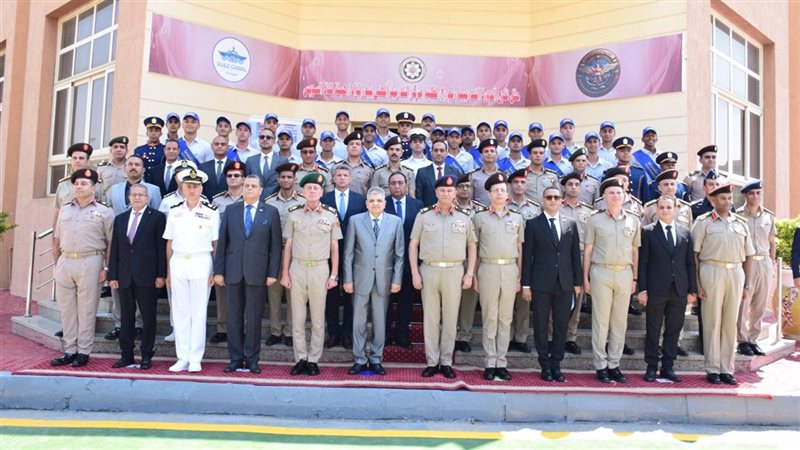 الأكاديمية العسكرية تحتفل بتخريج الدورة الثانية لطلبة مركز التدريب المهني ببورفؤاد