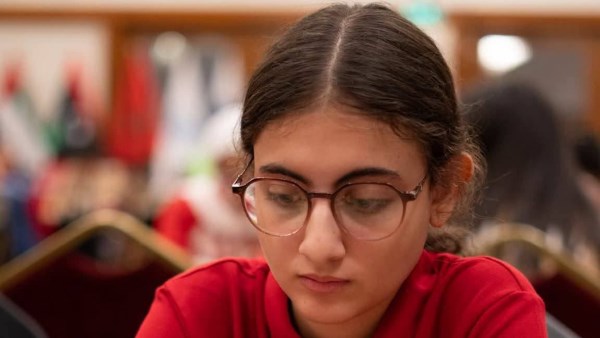 محافظ أسيوط: جوى رومانى تحصد فضية وبرونزية بطولة العرب للشطرنج تحت 18 عامًا بمشاركة 17 دولة