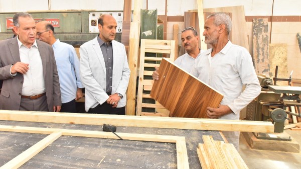 محافظ أسيوط: التوسع في المشروعات الإنتاجية بالمدارس الفنية