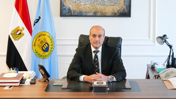 محافظ أسيوط: ضبط محطة وقود بموشا لتجميع والتصرف في 19 ألف لتر من السولار والبنزين دون وجه حق
