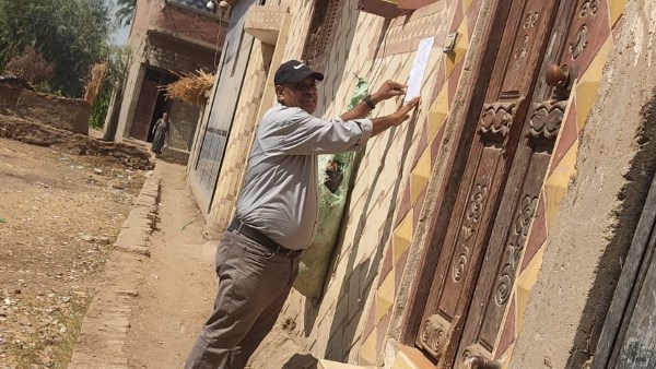 أسيوط.. حملات يومية لطرق الأبواب بأبنوب لاستكمال إجراءات التصالح وتقنين الأوضاع