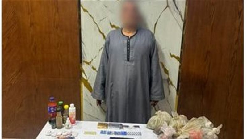 بعد تصدره التريند، ليلة سقوط «معالج روحاني» صور ضحاياه أثناء الجلسات المشبوهة