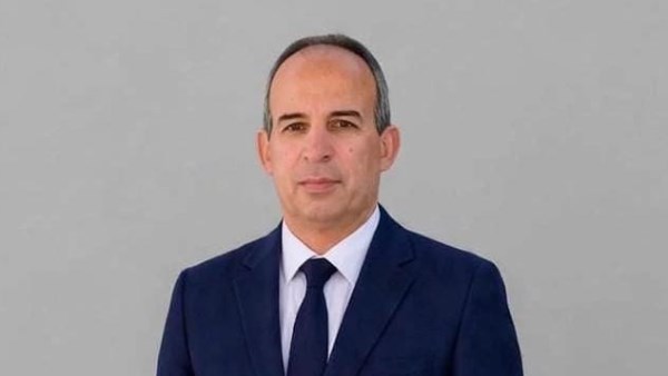 ماس كهربائي يشعل النيران بشقة سكنية في سوهاج.. والحماية المدنية تسيطر