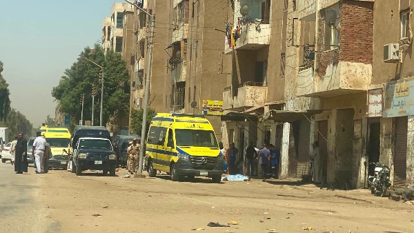 بعد مقتل زوجته وشابين في مساكن الشوش .. إلقاء القبض على المتهم بسوهاج