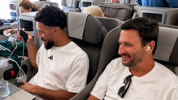 بطل مونديال 2026 يقترب من كولو كولو التشيلي