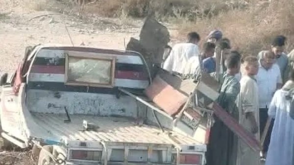 13 عربة إسعاف تتجه للموقع.. مصرع شخصين وإصابة 9 آخرين في حادث سيارة بالأقصر