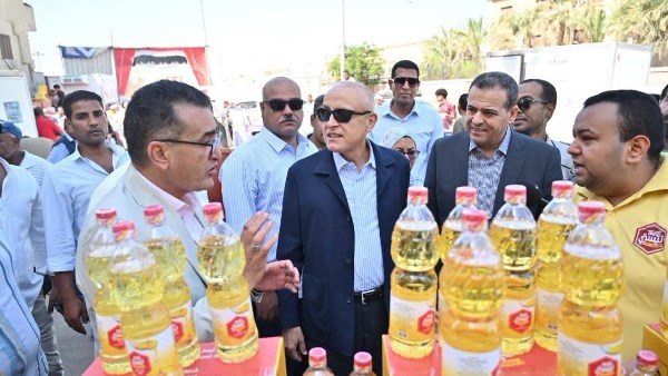 80 مليون رغيف مدعم و577 محضرا خلال يوليو.. جهود مكثفة لتموين الأقصر لضبط الأسواق وتوفير السلع