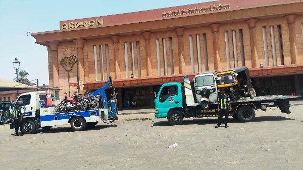 تكثيف الحملات المرورية لضبط المخالفات وتحقيق الانضباط بالشوارع في أسوان