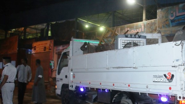 فى أسوان.. تكثيف حملات رفع الإشغالات والتحفظ على 39 مضبوطا و15 شخصا من الجنسيات غير المصرية