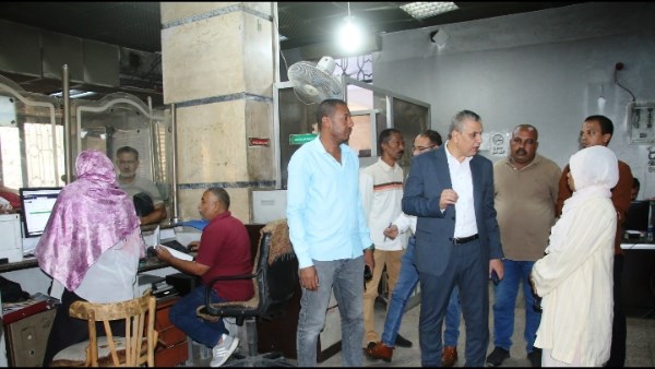 نائب محافظ أسوان يتفقد مركز تكنولوجي الوحدة المحلية لمركز ومدينة أسوان