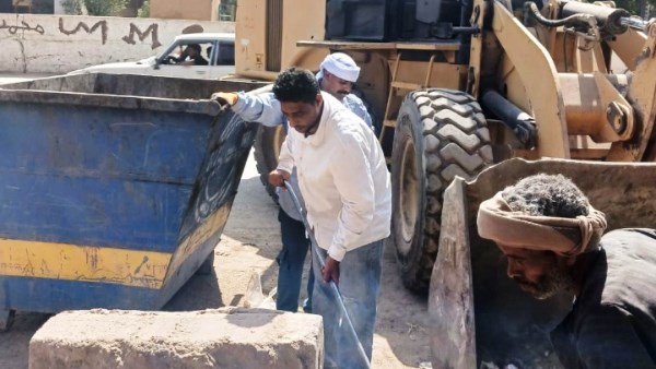 رفع كفاءة منظومة النظافة بحى وسط كوم أمبو وحملات مكثفة للإرتقاء بالمظهر الحضارى بأسوان