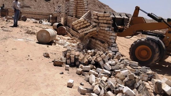 أسوان.. رفع كفاءة الخدمات وإزالة التعديات بمدينة الرديسية