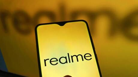Realme تطرح هاتفا بهيكل متين وسعر منافس
