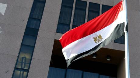 بيان مصري شديد اللهجة ضد إسرائيل بعد غاراتها على مطار أبو الظهور السوري