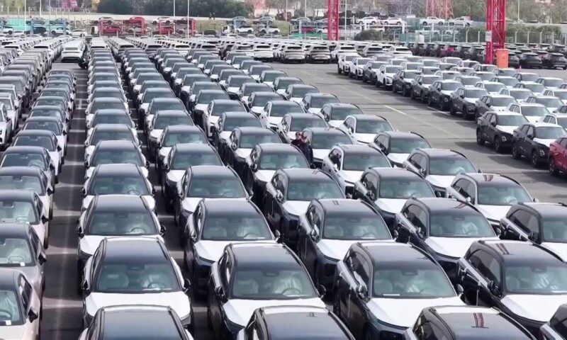 مركبات الطاقة الجديدة تستحوذ على 60% من مبيعات السيارات في الصين