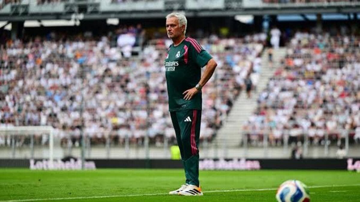 قواعد مورينيو الجديدة في ريال مدريد تبدأ من “المطبخ”