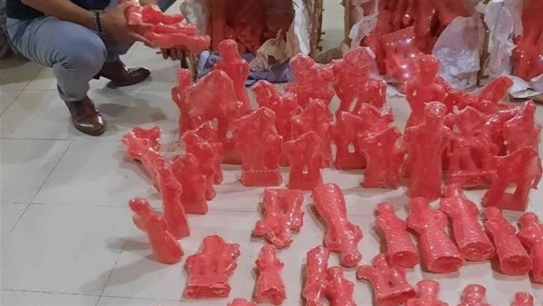مع قرب المولد النبوي.. ضبط ربع طن حلوى مجهولة المصدر في الوادي الجديد