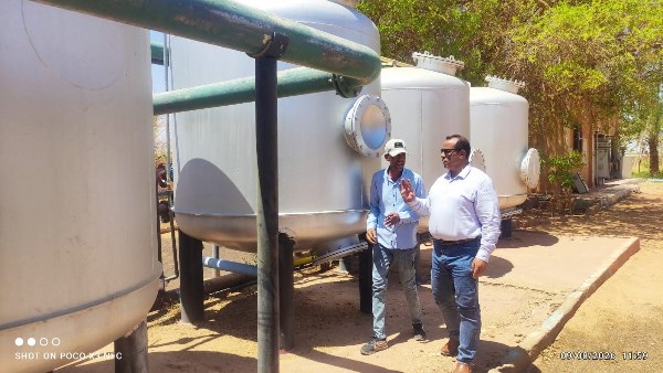 مركز بلاط بالوادي الجديد.. جولة لمتابعة سير العمل بمحطة المياه الرئيسية