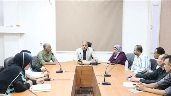 الوادي الجديد تتابع موقف تقنين أراضي أملاك الدولة وتوجه بتسريع الإجراءات