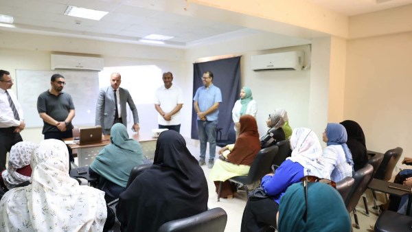 نائب محافظ الوادي الجديد يشيد بدور الرائدات الريفيات في تعزيز خدمات تنظيم الأسرة
