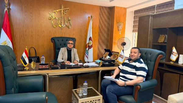 محافظ الوادي الجديد تواصل لقاءاتها مع أعضاء مجلس النواب لبحث مطالب المواطنين