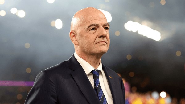 الاتحاد الويلزي يسحب دعمه لترشح إنفانتينو لولاية جديدة على رأس فيفا