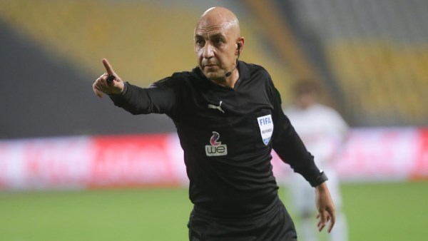 محمد عادل: فترة أوسكار رويز كانت عبثا.. وقريبا سأكون رئيسا للجنة الحكام