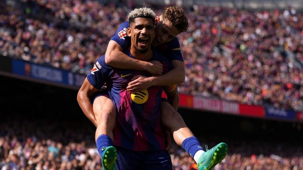 رجل مباراة برشلونة وإلتشي في الدوري الإسباني