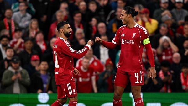فان دايك يودع محمد صلاح برسالة مؤثرة: لم أتوقع أن يرحل قبلي
